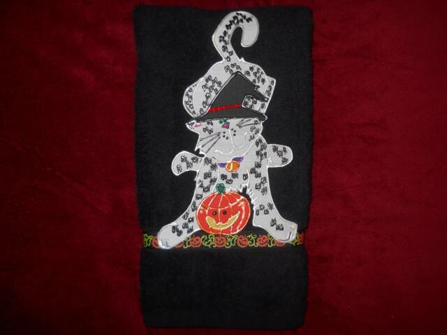 Halloween Cat Hand Towel Appliqued & Hand-Painted Witch Kitty - image 1