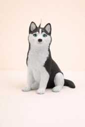 Handcrafted Soy Wax Husky Candle Dog Lover Gift - thumbnail 1