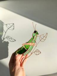Suncatcher Grasshopper Skipjack Stained Glass Decor Green Home House Window Wall Hangings Cling Gift - thumbnail 1