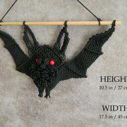Macrame Bat Wall Hanging, Spooky Art Decor, Halloween Decorations, Gothic Lovers Gift - thumbnail 2