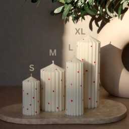 Pillar Candle With Hearts - Mother's Day Gift Family Easter Grooved Candle Grooves Soy Wax - thumbnail 2