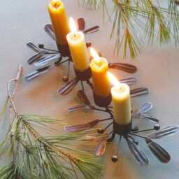 Antique Vintage Christmas Mistletoe Dinner Candle Holder Centre Piece Gold Rust Effect - thumbnail 2