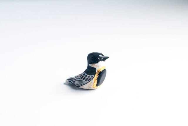 Eastern Kingbird With Crystal Figurine - Song Bird Talisman Blue Obsidian - image 1