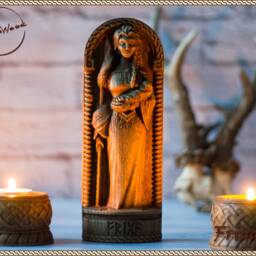 Frigga, Norse Pagan Goddess Statue, For Asatru Altar Kit & Heathen Ritual - thumbnail 2