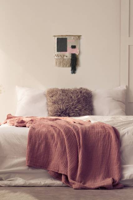 "Minimal Woven Wall Hanging Modern Tapestry, 15.75"" X 19.69" - image 1