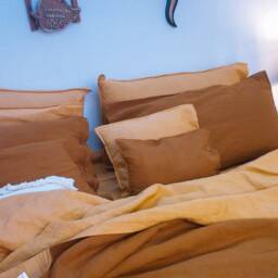 Cinnamon & Sandalwood Linen Duvet Cover Set, Boho Bedding With Pillow Shams - thumbnail 3