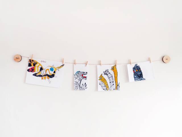 "Kids Artwork Display Hanger Set - Wooden ""Look What I Made" - image 1