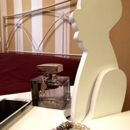 Handmade Birchwood Bedside Table Modern Silent Butler Sculpture - thumbnail 3