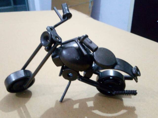Old Motorcycle Sculpture Bike Harley 6.5 - image 1