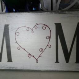 Mom Wood Sign With Heart Wreath Wall Hanging Love Mothers Day Gift Distressed Rustic Mother Birthday Primitive Decor - thumbnail 2