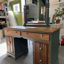 Beautiful Old Charm Linenfold Dressing Table Vintage Hand Painted Fusion Mineral Paint - thumbnail 2