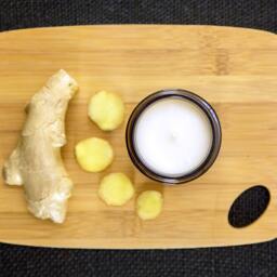 4 Oz Ginger Saffron Scented Soy Candle, Natural Wax Candles - thumbnail 4
