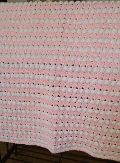 Pink & White Bubble-Pattern Baby Blanket - image 1
