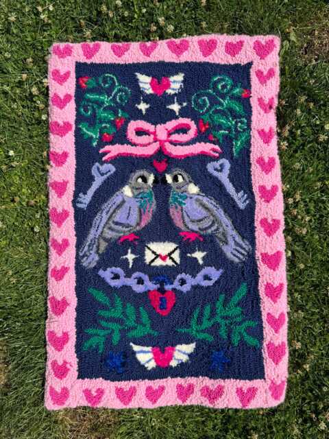 Pretty Pigeons Tufted Rug Wallhanging 95cm X 60cm - image 1