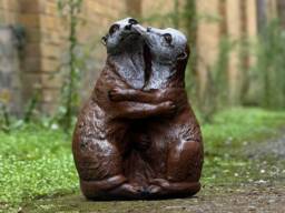 Otter Couple Concrete Statue Hugging Otters Garden Sculpture Cement Wildlife Decoration Romantic Cement Animal Ornament Otters Lover Gift - thumbnail 1
