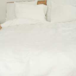 White Milk Linen Duvet Cover in Queen , King - thumbnail 3