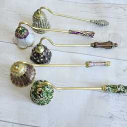 Elegant Metal Candle Snuffer - Flower Designs, 16cm - thumbnail 2