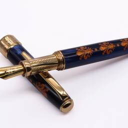 Italian Renaissance Art Fountain Pen With Florence Lily Flower & Vermeil Gold Grip - thumbnail 3