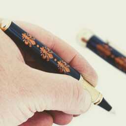Italian Renaissance Art Fountain Pen With Florence Lily Flower & Vermeil Gold Grip - thumbnail 4