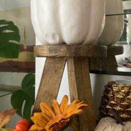 Handmade Rustic Wood Plant Stand, Slim 3-Legged Stool - 18cm - thumbnail 3