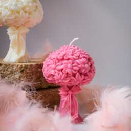 Flower Bouquet Candle Eco-Friendly Soy & Beeswax Sculpture - thumbnail 3