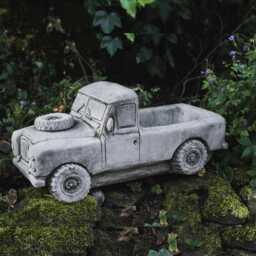 Dgs Statues Concrete Land Rover Garden Planter - thumbnail 1