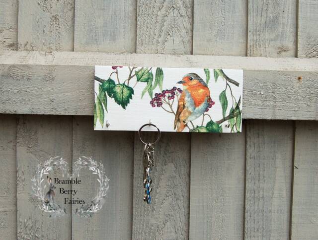Beautiful Bird Robin Green Leaves Key Hook Rack, Necklace Jewellery Hanger Organiser, Tea Towel Holder, Kitchen Wall Organiser - image 1