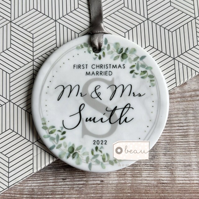 Personalised First Christmas Married Gift Wedding Gift Mr Mrs Newlywed Botanical Greenery Ceramic Or Acrylic Round Ornament Keepsake
