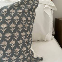 Floral Teal Cotton Cushion With Feather Insert Farmhouse Style Throw Pillow - 45x45cm - thumbnail 3