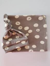 Bird Organic Swaddle Blanket & Newborn Hat Set. Gender Neutral Take Home Photo Prop. Baby Shower Gift