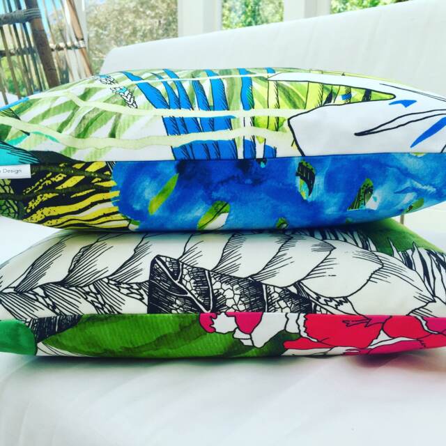 Decorative Pillow Cover in Jardin Exo'chic - Bougainvillier Lacroix For Designers Guild. Double Sided - image 1