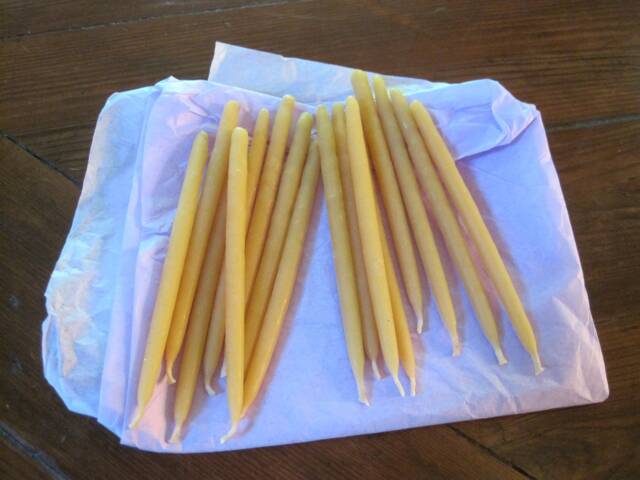 44 X 4Inch Beeswax Taper Candles - 40 Minute Burntime - image 1