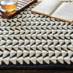 Hand Woven , Handmade Carpet Modern Style New Zealand & Blended Wool Indoor Rug. Entryway Or Runner Off White - Therugbasket - thumbnail 2