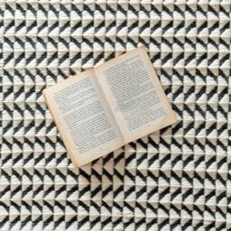 Hand Woven , Handmade Carpet Modern Style New Zealand & Blended Wool Indoor Rug. Entryway Or Runner Off White - Therugbasket - thumbnail 3