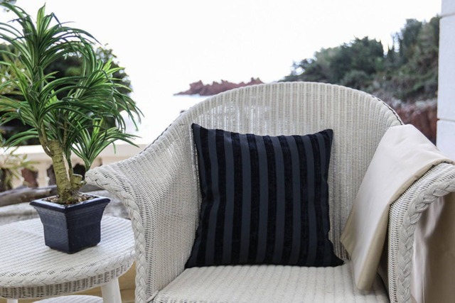 Duke Cushion Cover - image 1
