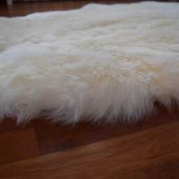 Naturasan Sheepskin Lambskin Rug, Sexto Skin - Made From Six Pelts, Silky Long Hair, Very Special & Rare, Sexto, Natural White - thumbnail 4
