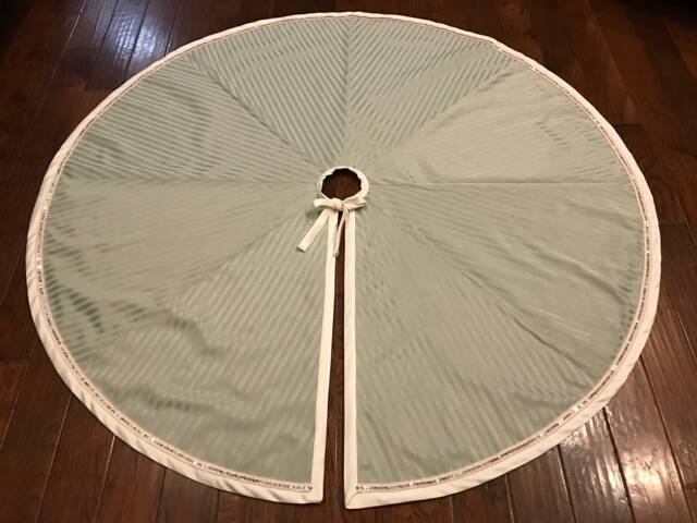 Handmade 69 Inch Frosted Green Sequin Christmas Tree Skirt - Made in Usa - image 1