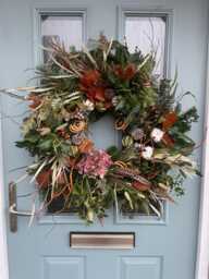 Christmas Wreath Kit. Make Your Own Large Luxury Fresh Festive Door Wreath. A Complete Workshop in A Box Includes Everything You Need.#v - thumbnail 1