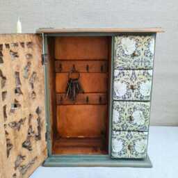 Large William Morris Key Storage Cabinet, Floral Pimpernel Design, Hand Decorated - thumbnail 3