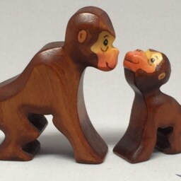 Toy Monkey Mother Wood Brown Red Sitting Size 6, 5 X 2, 0 cm - Bxhxs Approx. 20, 0 Gr - thumbnail 3