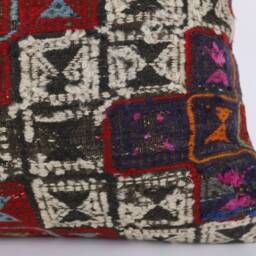 Large Kilim Pillow Cover 24'' Handwoven Turkish Bohemian Cushion - thumbnail 2