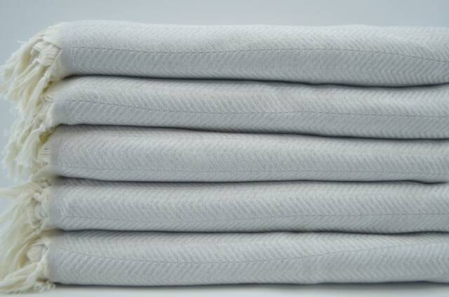 "Light Gray Blanket, King Size Blanket, Turkish Towel, Bed Rug, 200cmx225cm, Throw, Beach Blanket, 79""x89" - image 1