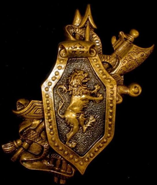 Britannic Shield Royal Lion Certer Of Crest Reproduction Old World Wall Decor - image 1
