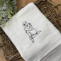 Personalised Custom Name/Line Art Women Embroidered Towels, Bath Towel - Hand Towel, Elegant Luxury Worldwide Shipping Gift - thumbnail 3