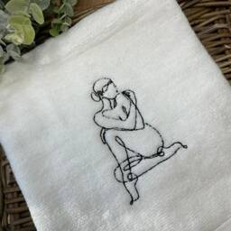 Personalised Custom Name/Line Art Women Embroidered Towels, Bath Towel - Hand Towel, Elegant Luxury Worldwide Shipping Gift - thumbnail 4