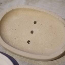 Concrete Soap Dish, The Perfect Minimalist Accent For Your Modern Bathroom - thumbnail 3