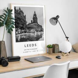 Leeds Travel Poster Black & White Cityscape Art Print - thumbnail 3