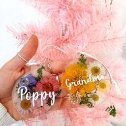 Floral Christmas Decoration, Personalised Bauble, Pressed Flower Decor, Memorial Gift For Her, Nan - thumbnail 3