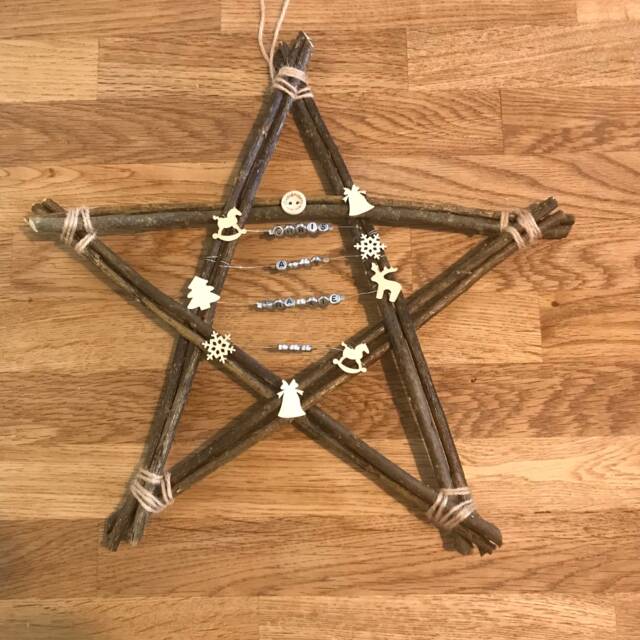 Personalised Christmas Star, Natural Willow, Decorations, Wall Hanging, Family Names - image 1