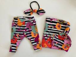 Newborn Girl Take Home Set. Swaddle Blanket & Hat Or Headband Clothes. Baby Shower Gift. Photo Prop - thumbnail 1